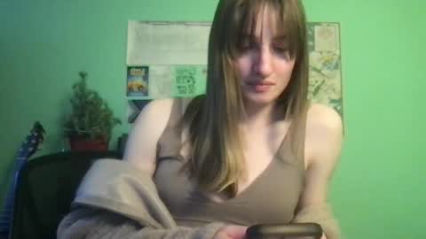 Esther Grey online show from 01.24.25