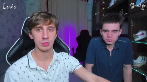 Snapshot of esthetics_boys chatting on 01.08.25 LOUIS online show from 01.08.25