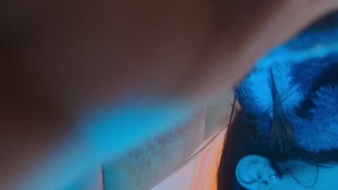 Snapshot of estrella_hanks_ chatting on 10.25.25 Estrella online show from 10.25.25