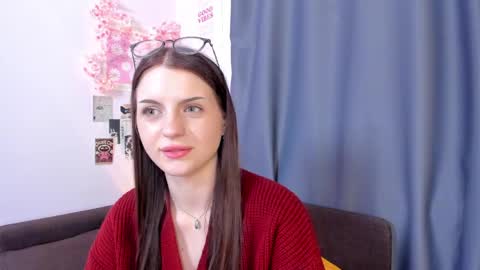 Anna  online show from 04.28.26