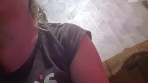 Snapshot of estrellawalters chatting on 11.23.25 estrellawalters online show from 11.23.25