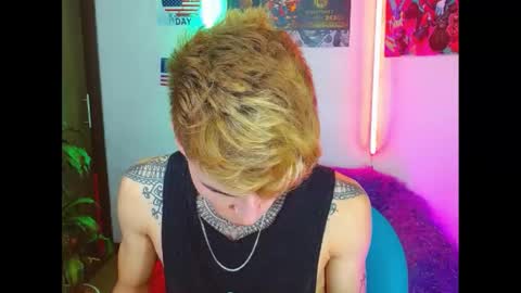 Snapshot of estrellita__jordan chatting on 01.17.25 JORDAN online show from 01.17.25