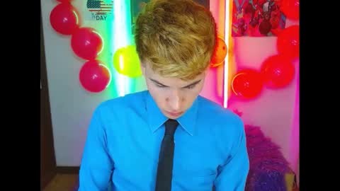 Snapshot of estrellita__jordan chatting on 02.13.25 JORDAN online show from 02.13.25