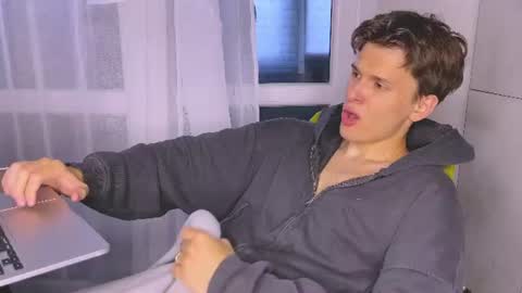 Alex online show from 07.04.26