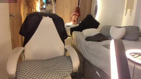 AmberDisny online show from 04.21.26