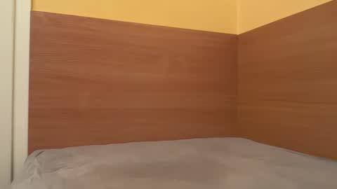 Snapshot of etat_on chatting on 10.07.25 Tom online show from 10.07.25