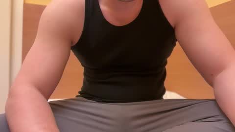 Snapshot of etat_on chatting on 12.14.25 Tom online show from 12.14.25