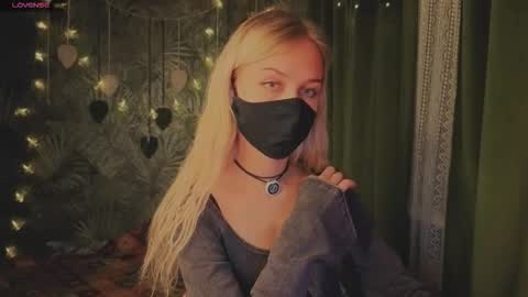 Snapshot of eternalophelia chatting on 02.07.26 Sophia online show from 02.07.26