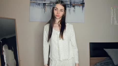 Mary online show from 04.24.26