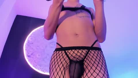 ethaancox online show from 01.25.25