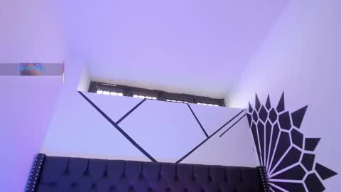 ethaancox online show from 10.13.25