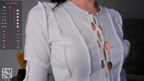 Dana today my first day online show from 03.09.25