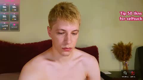 Snapshot of ethan7inches chatting on 07.14.26 Ethan online show from 07.14.26