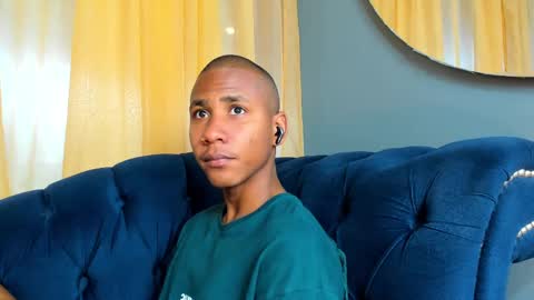 King Ethan online show from 03.09.25