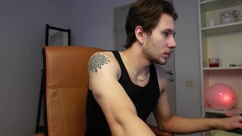 Snapshot of ethan_fyre1 chatting on 10.25.25 Ethan online show from 10.25.25