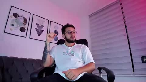 ethan_greacee online show from 02.23.26