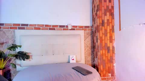 ethan helmut online show from 01.11.25