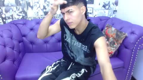 E T H A N  online show from 01.10.26