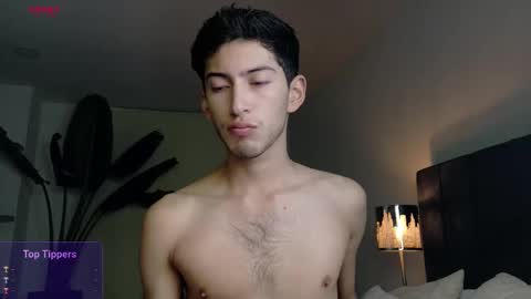 Snapshot of ethan_skiny_ chatting on 10.14.25 Joan online show from 10.14.25