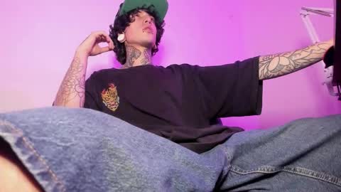 Snapshot of ethan_sykes chatting on 11.19.25 Ethan sykes online show from 11.19.25