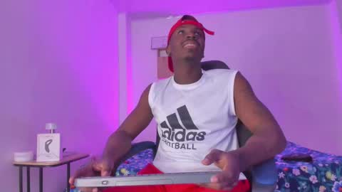 ethan travis online show from 10.07.25