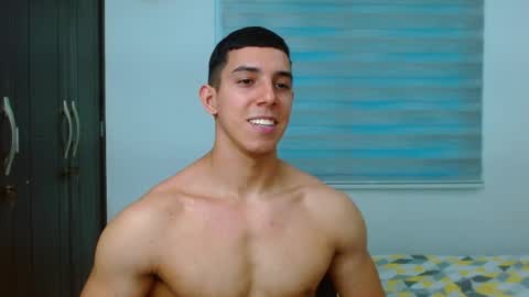 Snapshot of ethan_wright_ chatting on 11.27.25 ethan_wright_ online show from 11.27.25