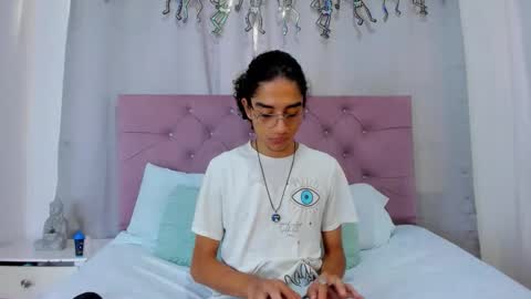 Snapshot of ethanblackwoodd chatting on 11.04.25 ethanblackwoodd online show from 11.04.25