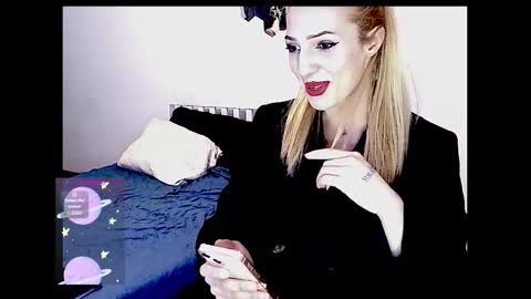 Snapshot of etherealuxx chatting on 03.15.26 Serena online show from 03.15.26