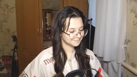 Lily 1st day online show from 05.23.26