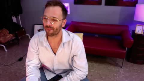 Snapshot of euginehot chatting on 03.10.25 euginehot online show from 03.10.25