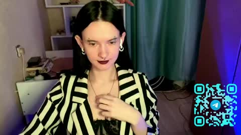 Kate online show from 04.19.26