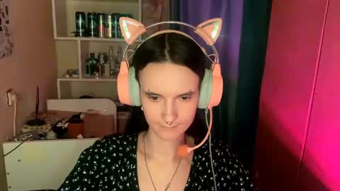 Snapshot of eunabiddlecome chatting on 06.11.26 Kate online show from 06.11.26