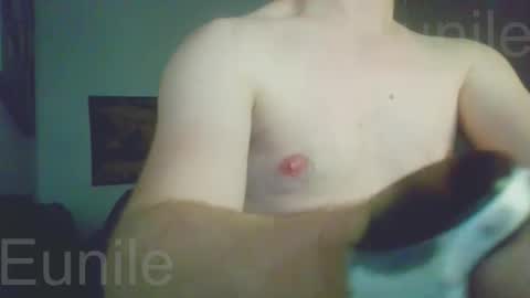 eunile online show from 12.21.25