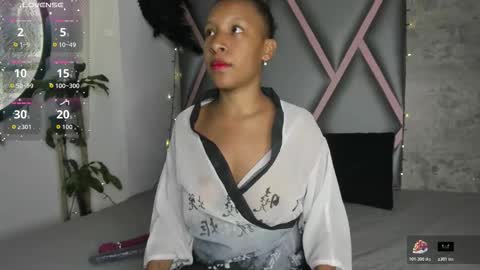 Snapshot of euphoria_06 chatting on 11.05.25 euphoria_06 online show from 11.05.25