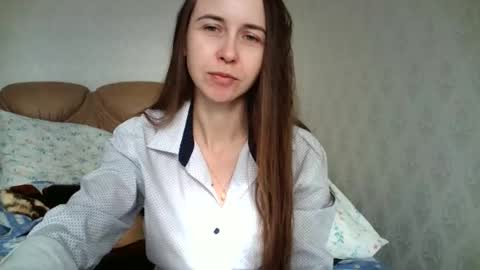 eva00186 online show from 10.31.25