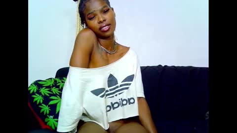 eva4him831 online show from 01.26.25