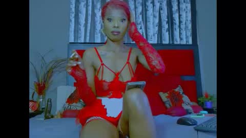 eva4him831 online show from 10.29.25