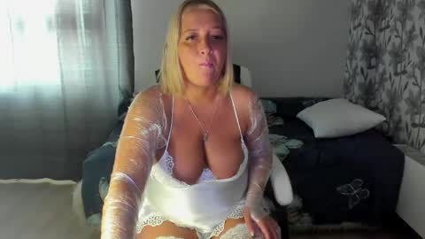 Snapshot of eva_7777 chatting on 04.24.26 Eva online show from 04.24.26