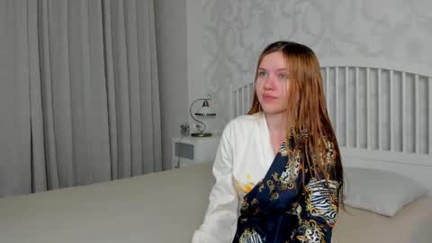 Snapshot of eva__lewis chatting on 06.02.26 Eva GTM2 Mon Tue Thu Sat Sun 0400 am-1030am online show from 06.02.26