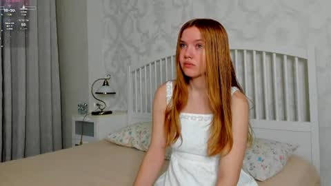 Snapshot of eva__lewis chatting on 06.11.26 Eva GTM2 Mon Tue Thu Sat Sun 0400 am-1030am online show from 06.11.26