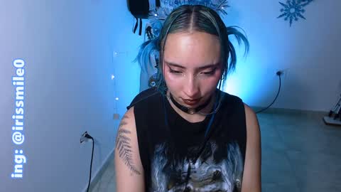 Iris Smile  independent model online show from 12.11.24