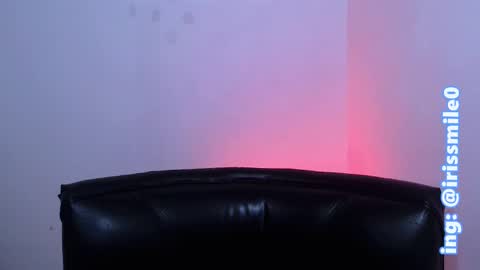 Iris Smile  independent model online show from 02.19.25