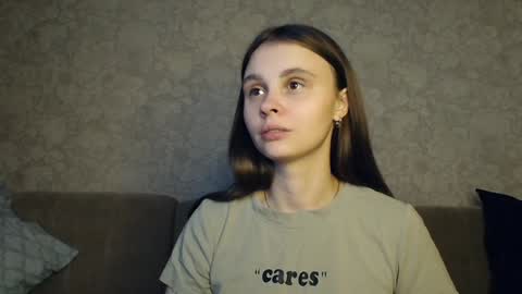 Snapshot of eva_calvin chatting on 12.05.24 Eva Calvin online show from 12.05.24