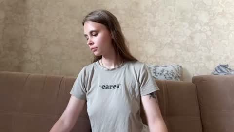 Eva Calvin online show from 06.25.26