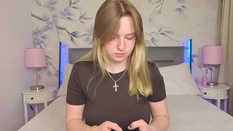 Snapshot of eva_crazy_ chatting on 04.09.26 Eva online show from 04.09.26