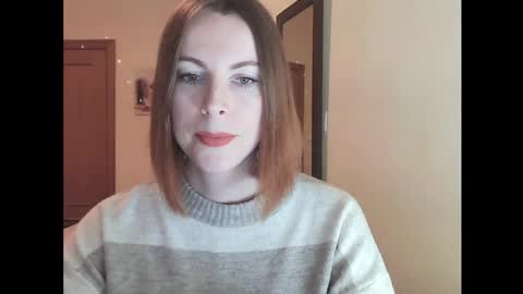 Snapshot of eva_cutesmile chatting on 01.05.26 Eva online show from 01.05.26