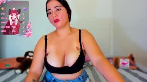 Snapshot of eva_dirtshow chatting on 09.24.25 Eva online show from 09.24.25