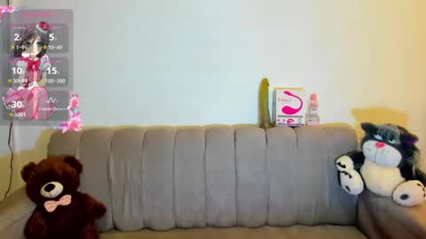 Snapshot of eva_dirtshow chatting on 10.22.25 Eva online show from 10.22.25