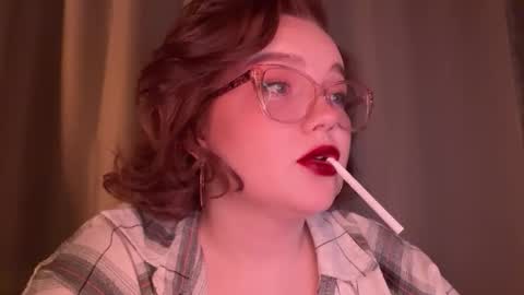 Snapshot of eva_kittenn chatting on 11.13.25 eva_kittenn online show from 11.13.25