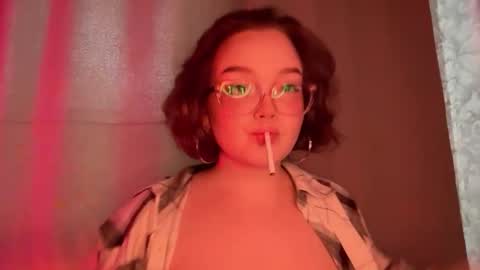 Snapshot of eva_kittenn chatting on 11.15.25 eva_kittenn online show from 11.15.25